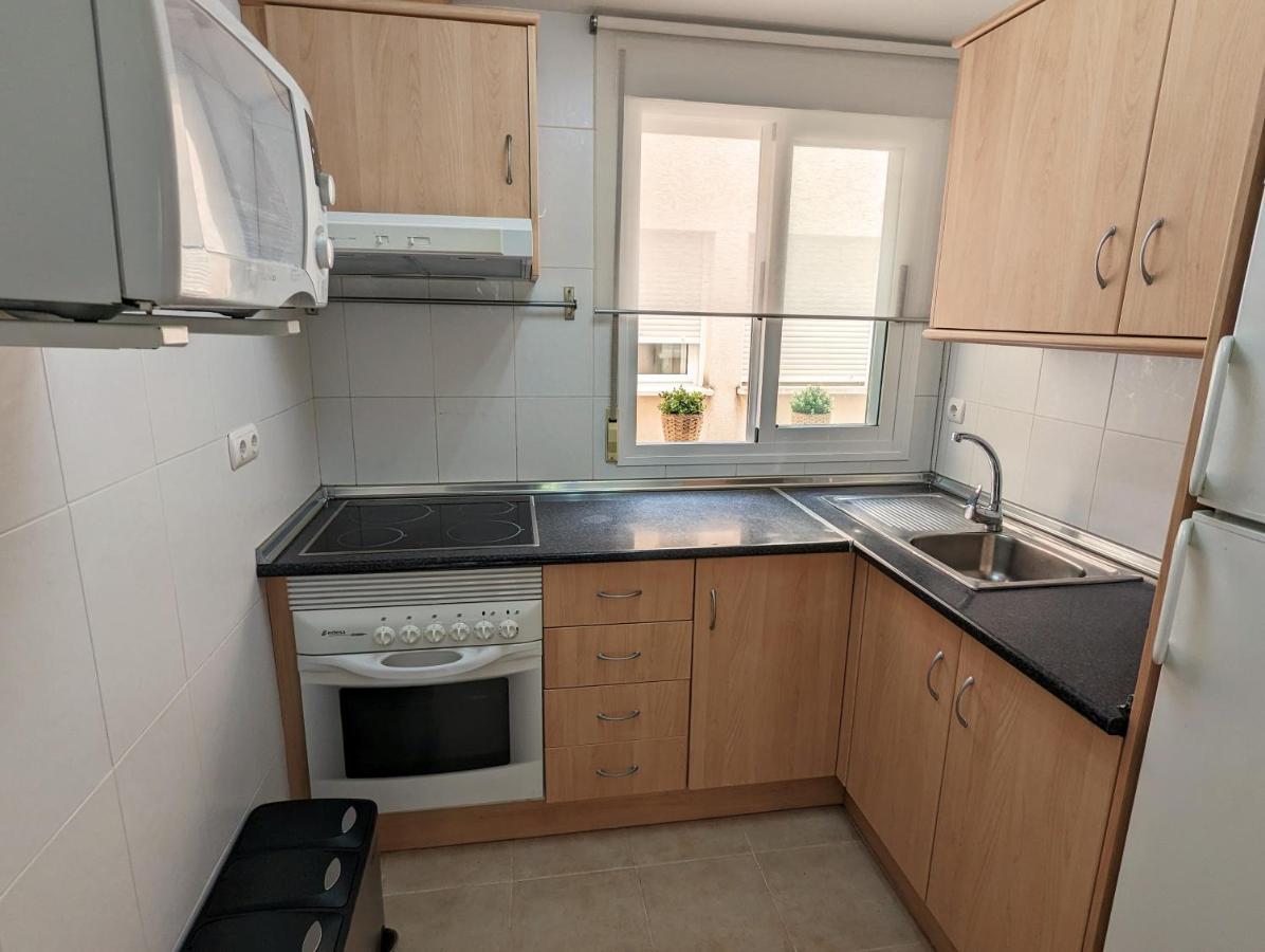 Apartamento Las Palmeras - Con Terraza, Barbacoa, Aire Acondicionado Y A 250M De La Playa! Los Alcázares Buitenkant foto
